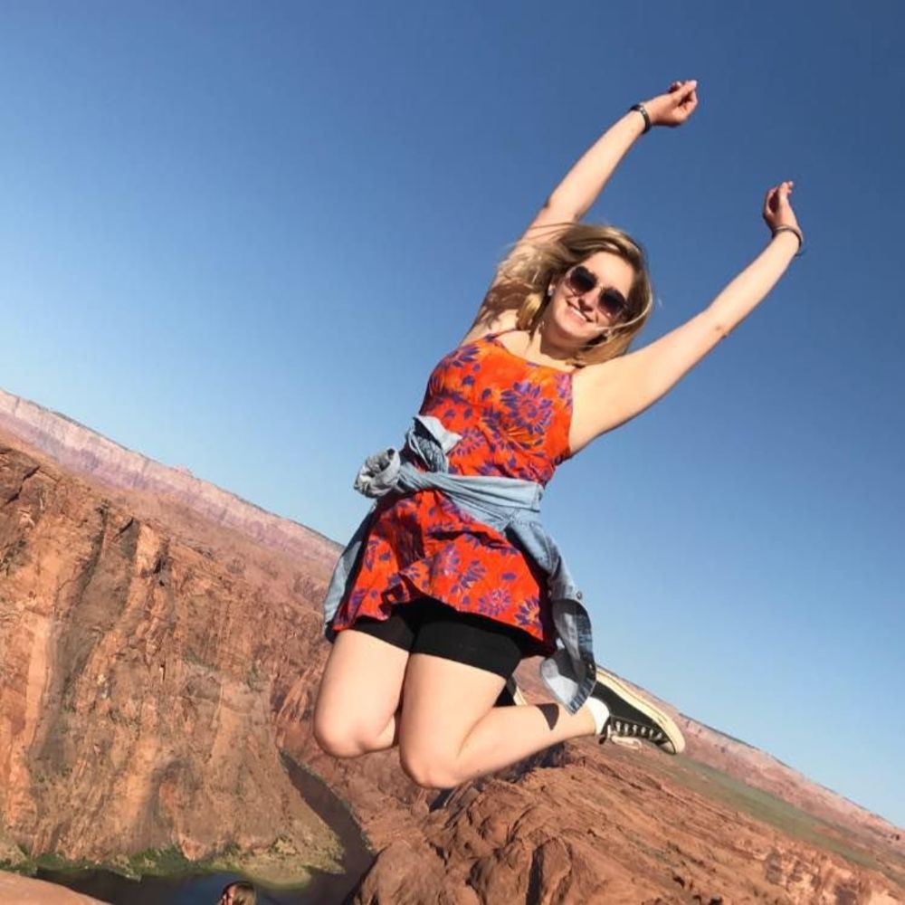 Meet your Posher, Isabelle